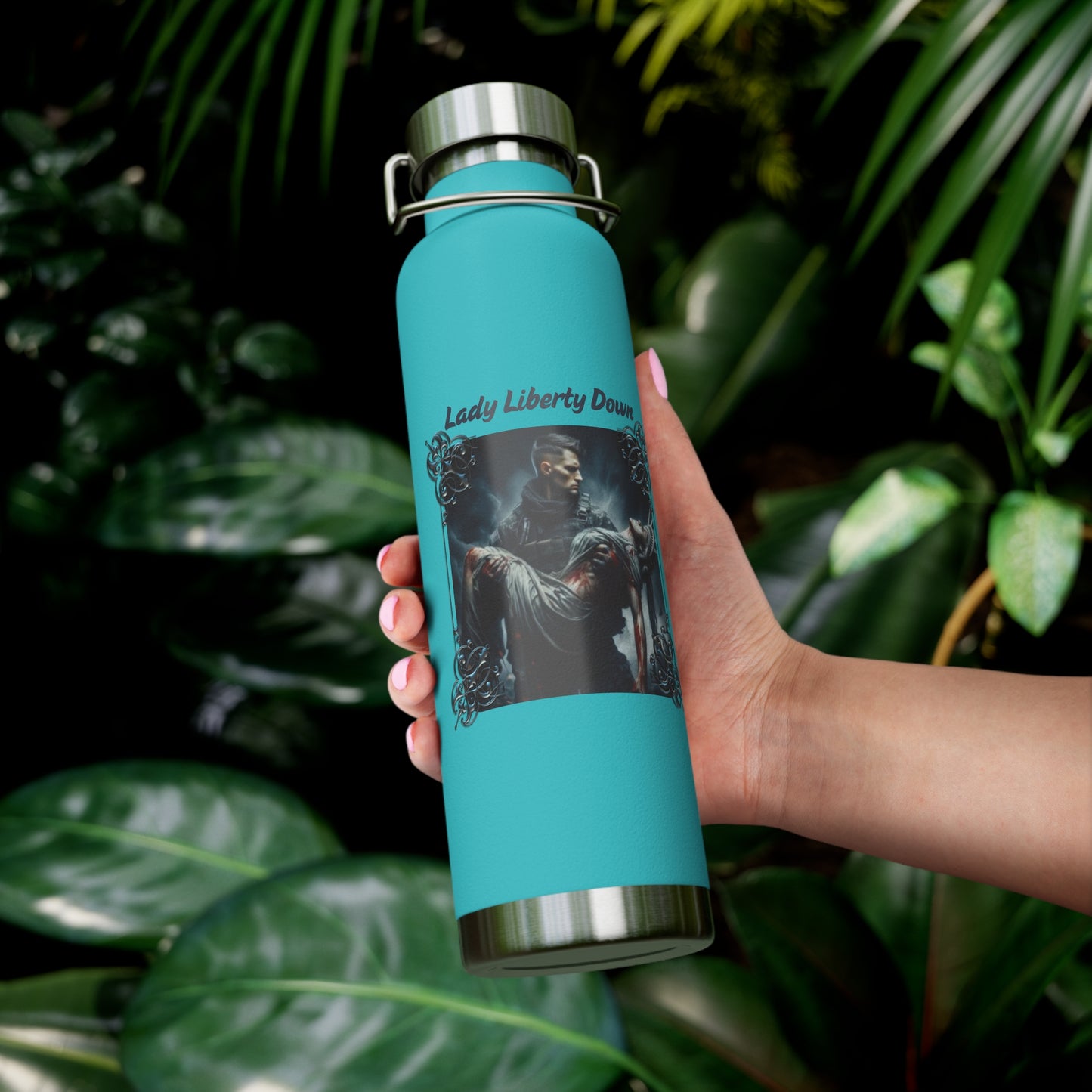 ..LADY LIBERTY DOWN: 22oz Copper Vacuum Insulated Patriotic Military Water Bottle - FREE SHIPPING