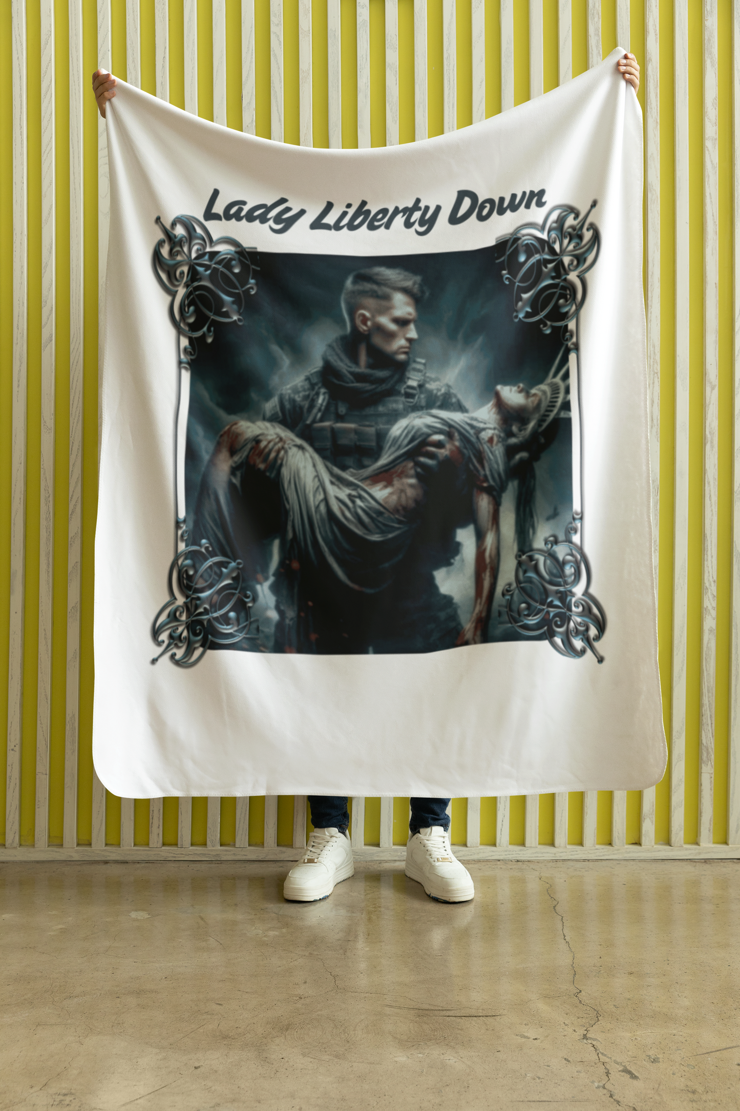 LADY LIBERTY DOWN Light Weight Patriotic Velveteen Plush Blanket (3 sizes available) - FREE SHIPPING